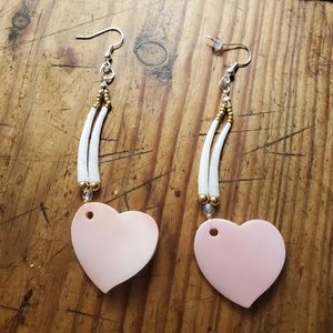 Heart shaped Earrings in Pink Shell